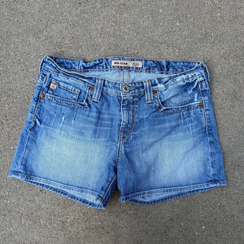 Y2K Big Star Maddie Mid Rise Fit Whiskered Blue Jean Shorts Size 30